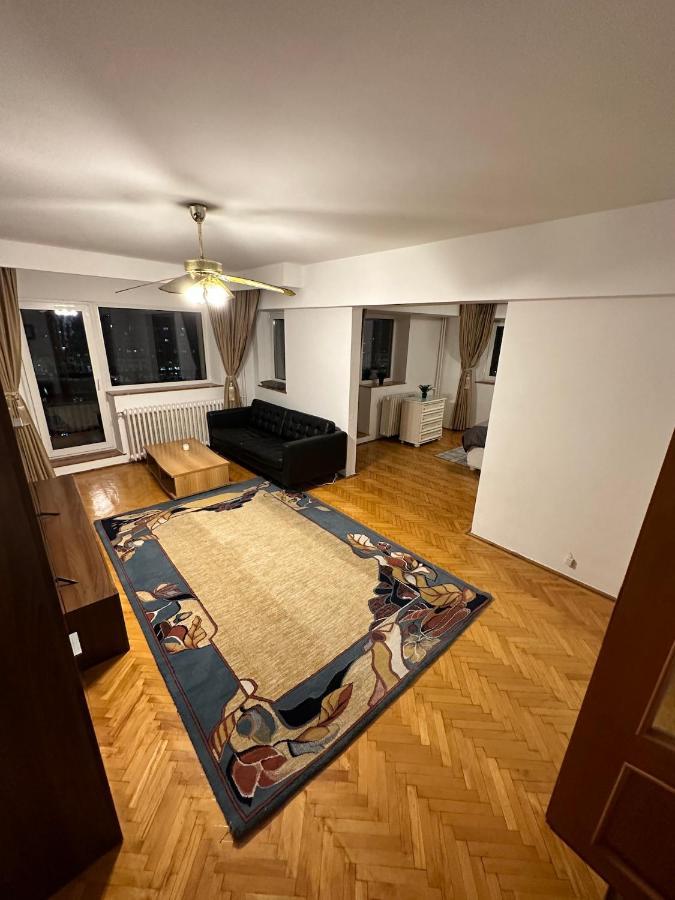 Unirii Lake Tribunal Bucureşti Eksteriør bilde