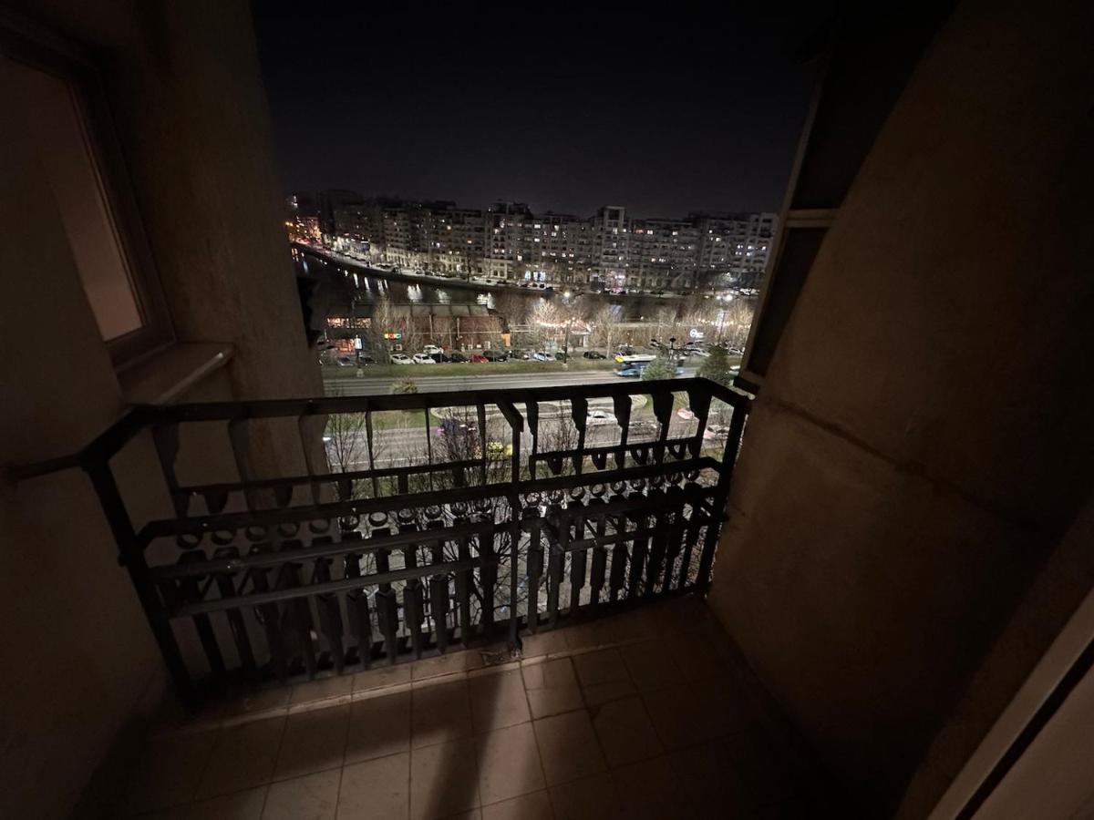 Unirii Lake Tribunal Bucureşti Eksteriør bilde
