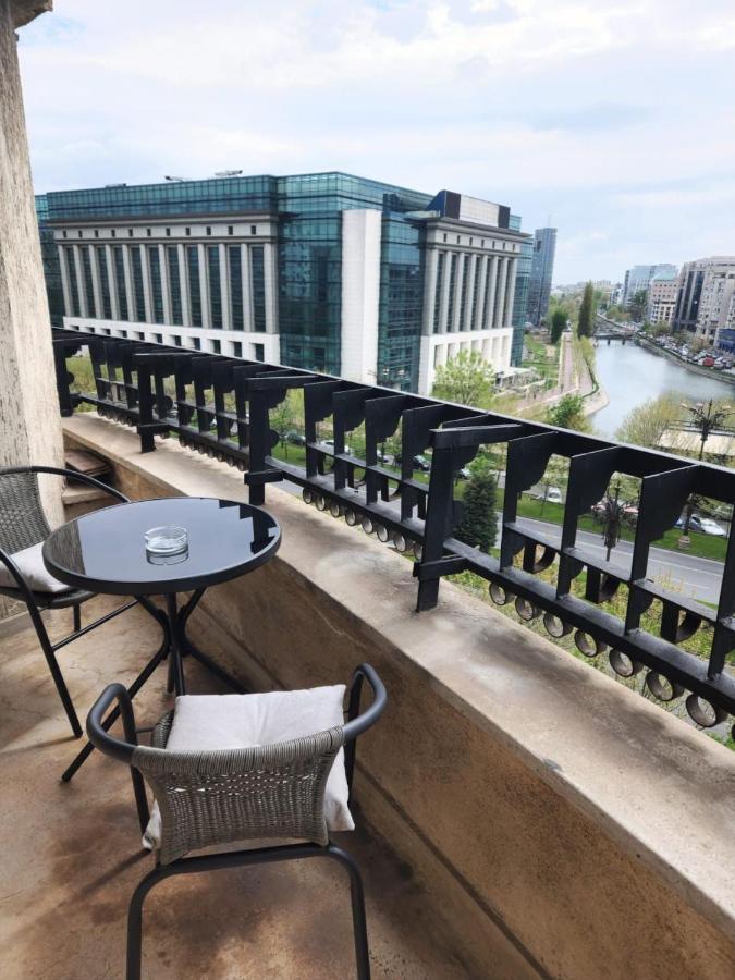 Unirii Lake Tribunal Bucureşti Eksteriør bilde