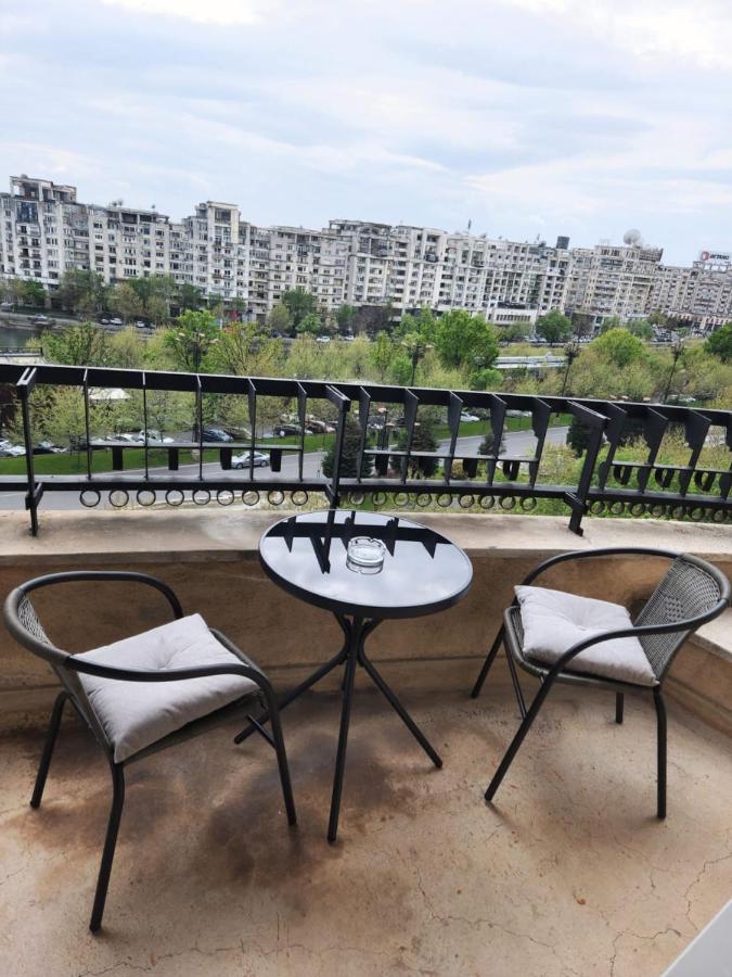 Unirii Lake Tribunal Bucureşti Eksteriør bilde