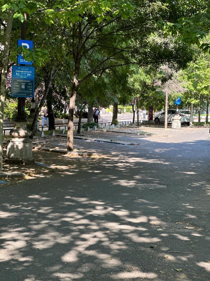 Unirii Lake Tribunal Bucureşti Eksteriør bilde