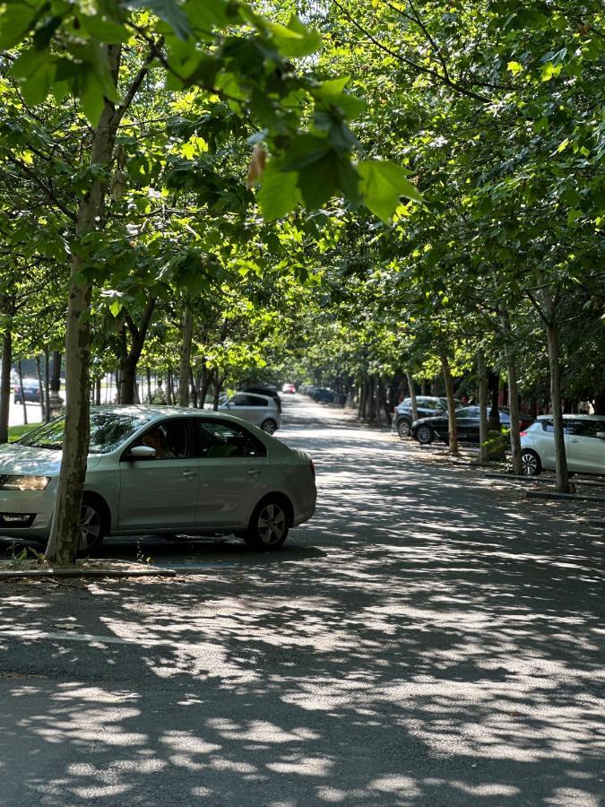 Unirii Lake Tribunal Bucureşti Eksteriør bilde